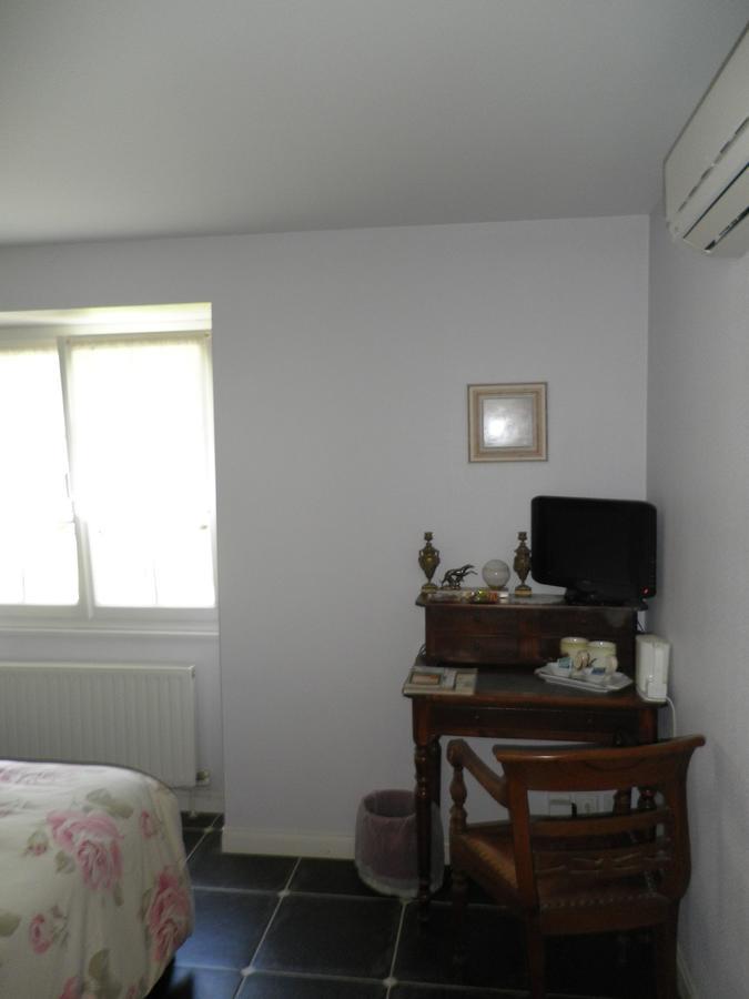 Au Bas Chalonge Chambres D'Hotes Ligné Esterno foto